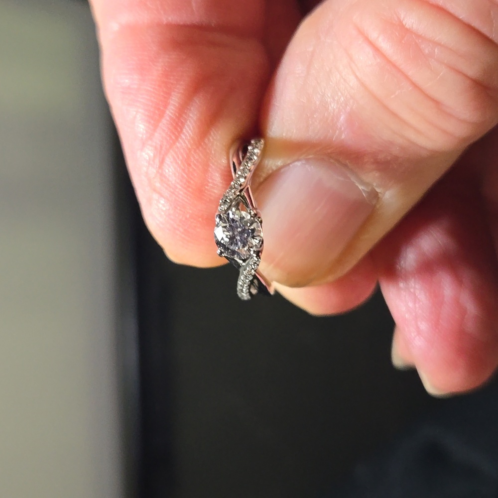 14 KARAT WHITE GOLD  engagement  ring